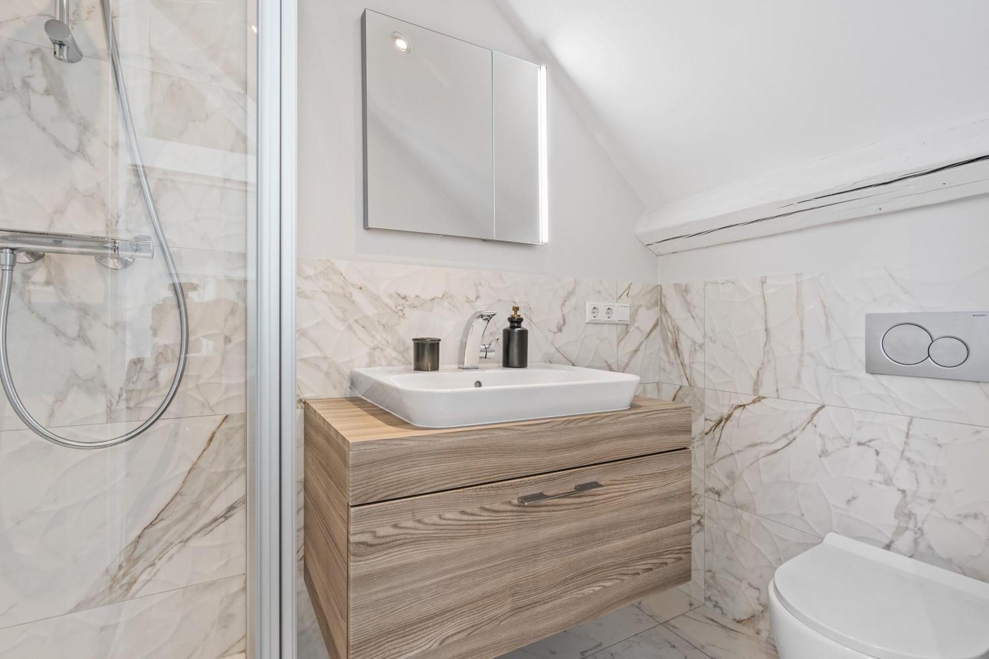 Elegant 3br In Prime Limpertsberg Location Luxembourg