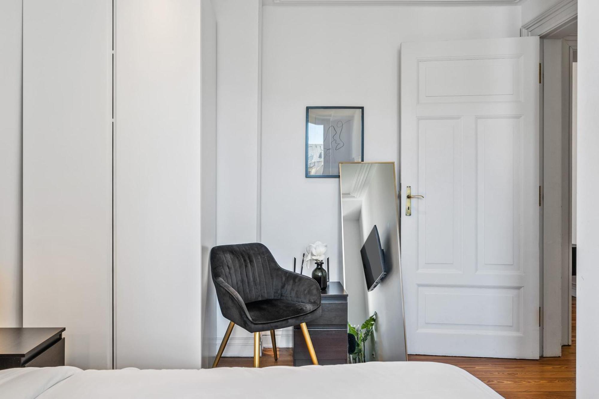 Elegant 3br In Prime Limpertsberg Location * Luxembourg